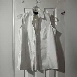 Foxcroft Non Iron Fitted White Button up sleeveless blouse
